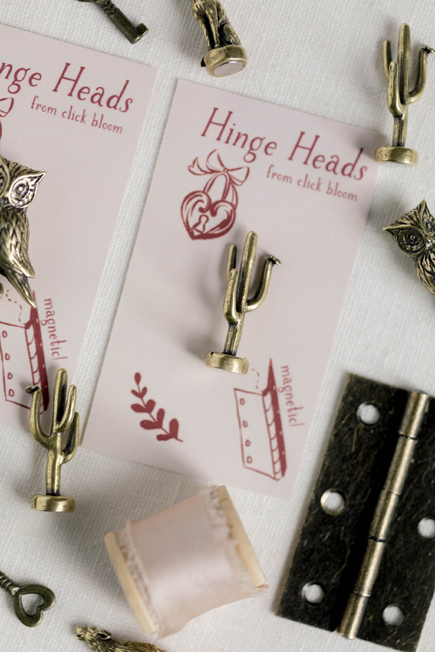 Hinge Heads – Desert Themed Door Hinge Figures